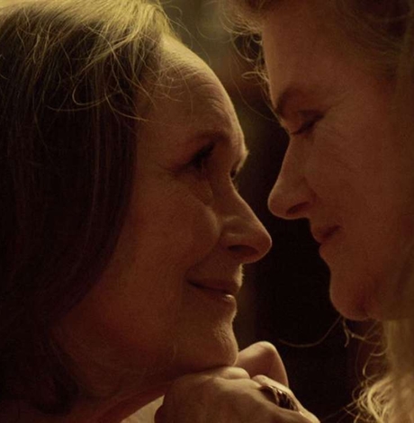 Lesbian love story becomes thriller in Two of image